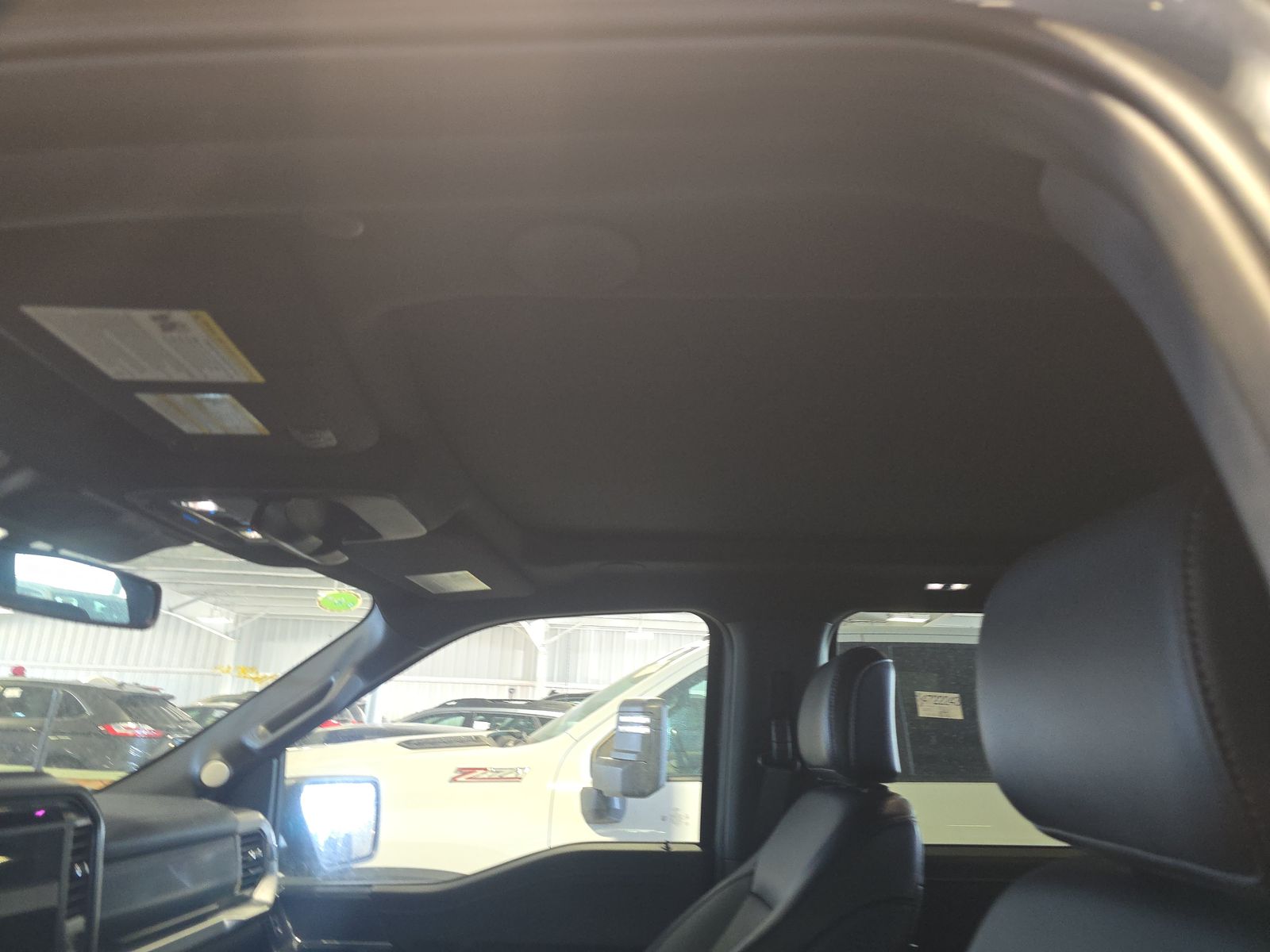 2025 Ford F-150 Lariat AWD