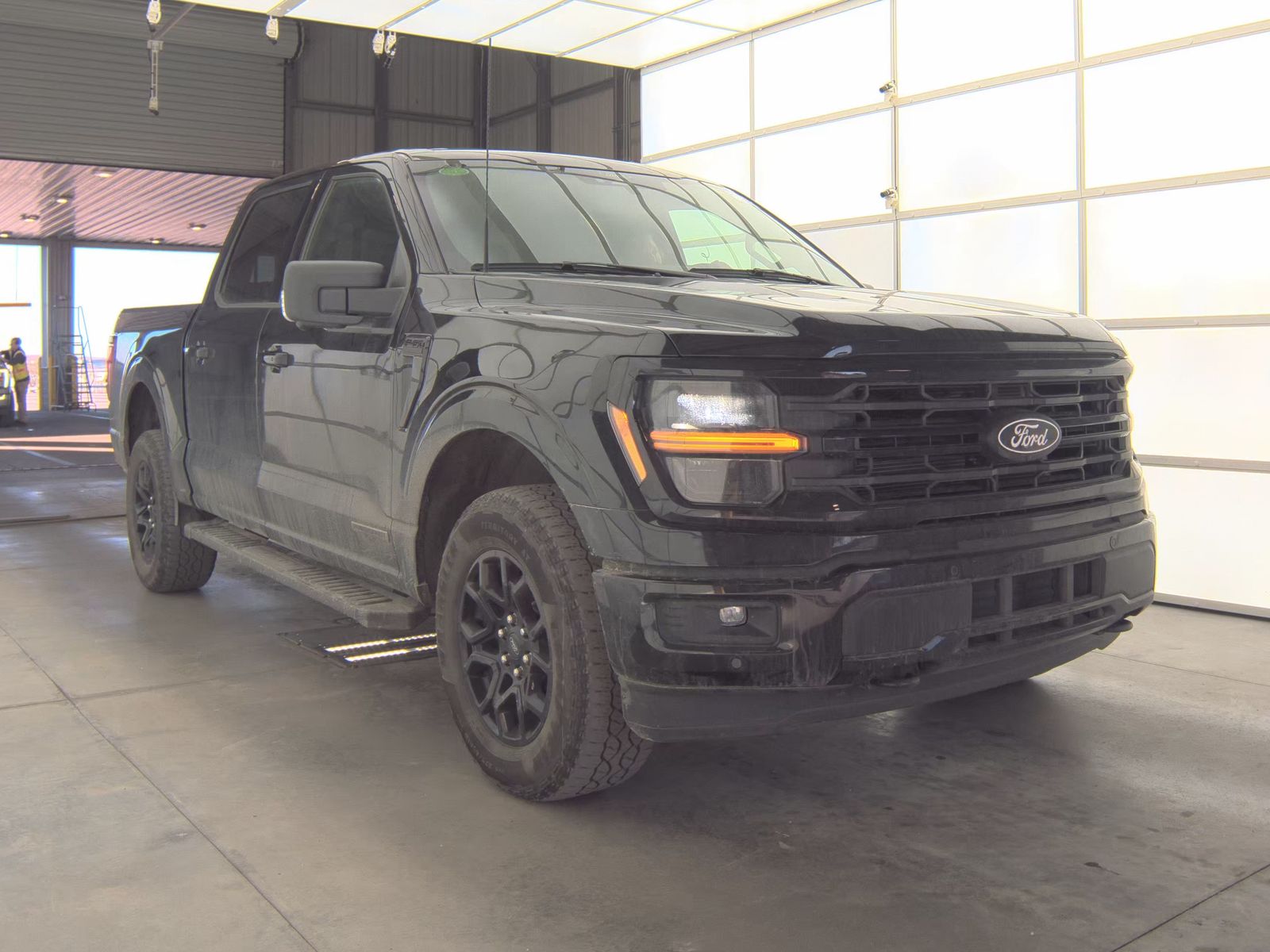 2024 Ford F-150 Hybrid XLT AWD