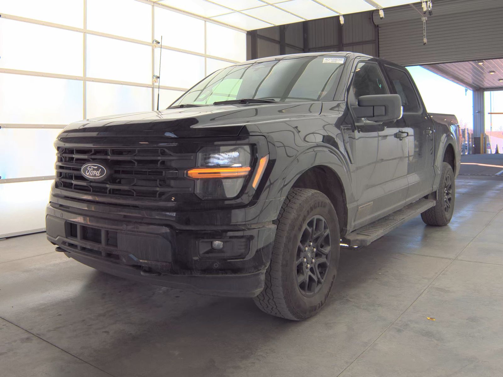2024 Ford F-150 Hybrid XLT AWD