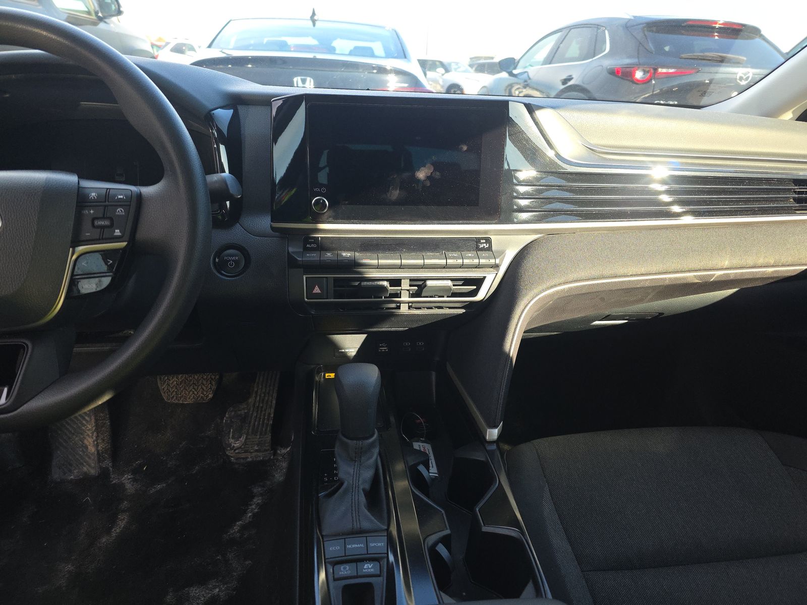 2025 Toyota Camry LE FWD