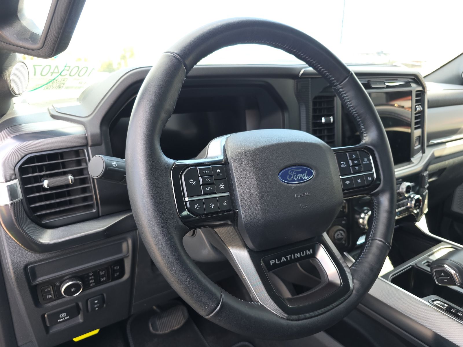 2025 Ford F-150 Hybrid Platinum AWD