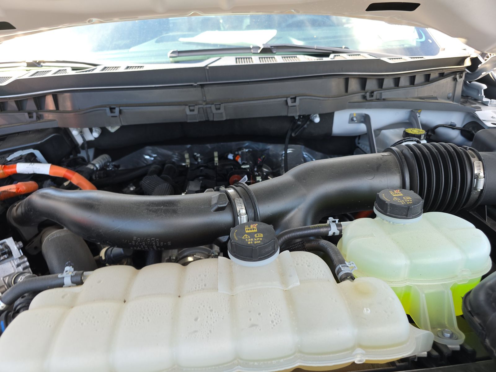 2025 Ford F-150 Hybrid Platinum AWD