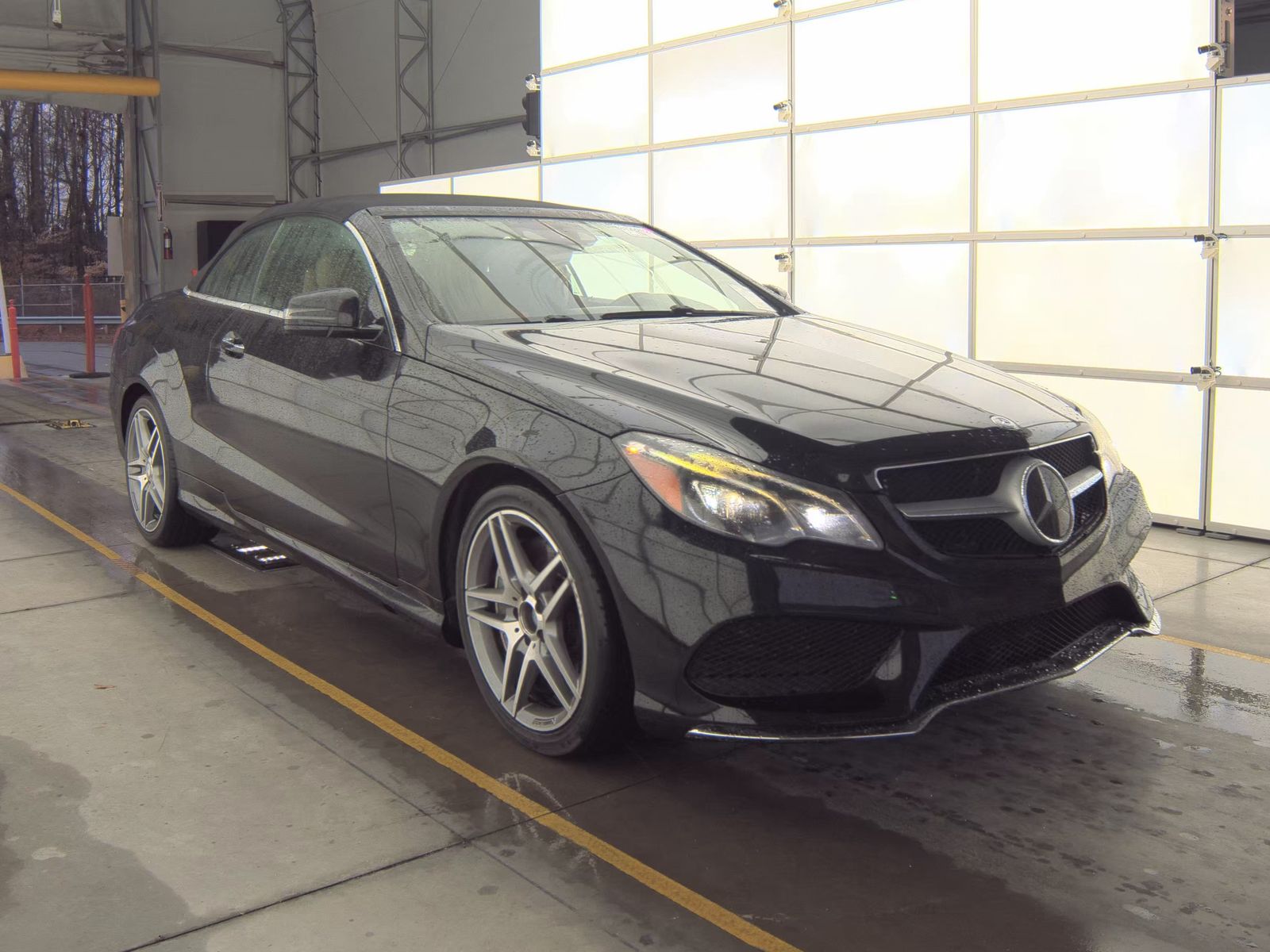 MERCEDES-BENZ E-CLASS - 4