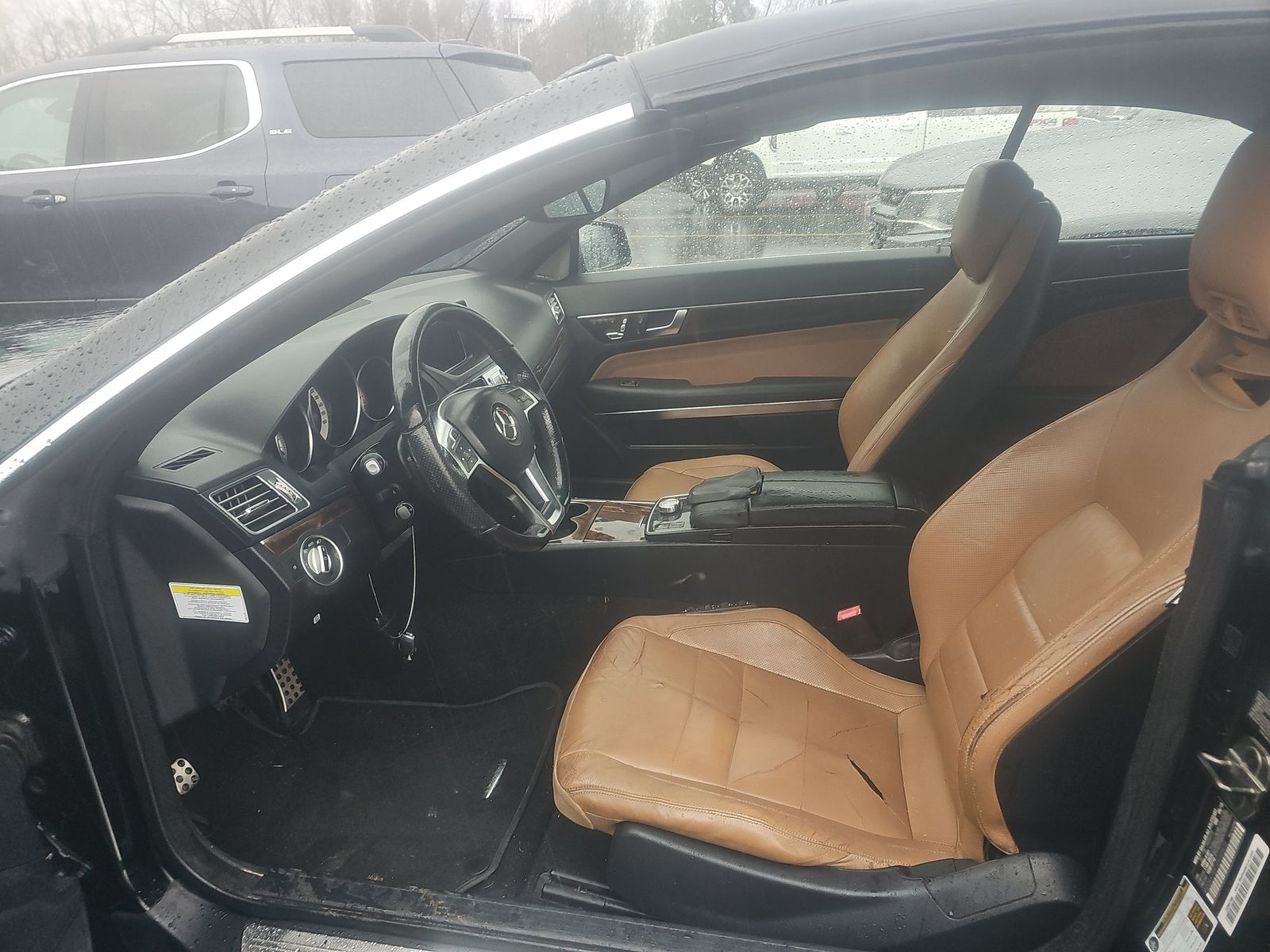 MERCEDES-BENZ E-CLASS - 8