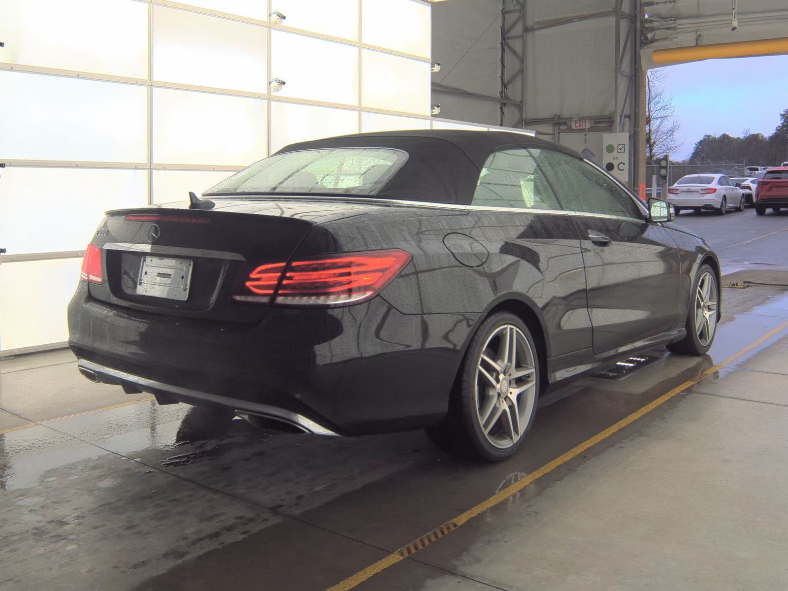 MERCEDES-BENZ E-CLASS - 5