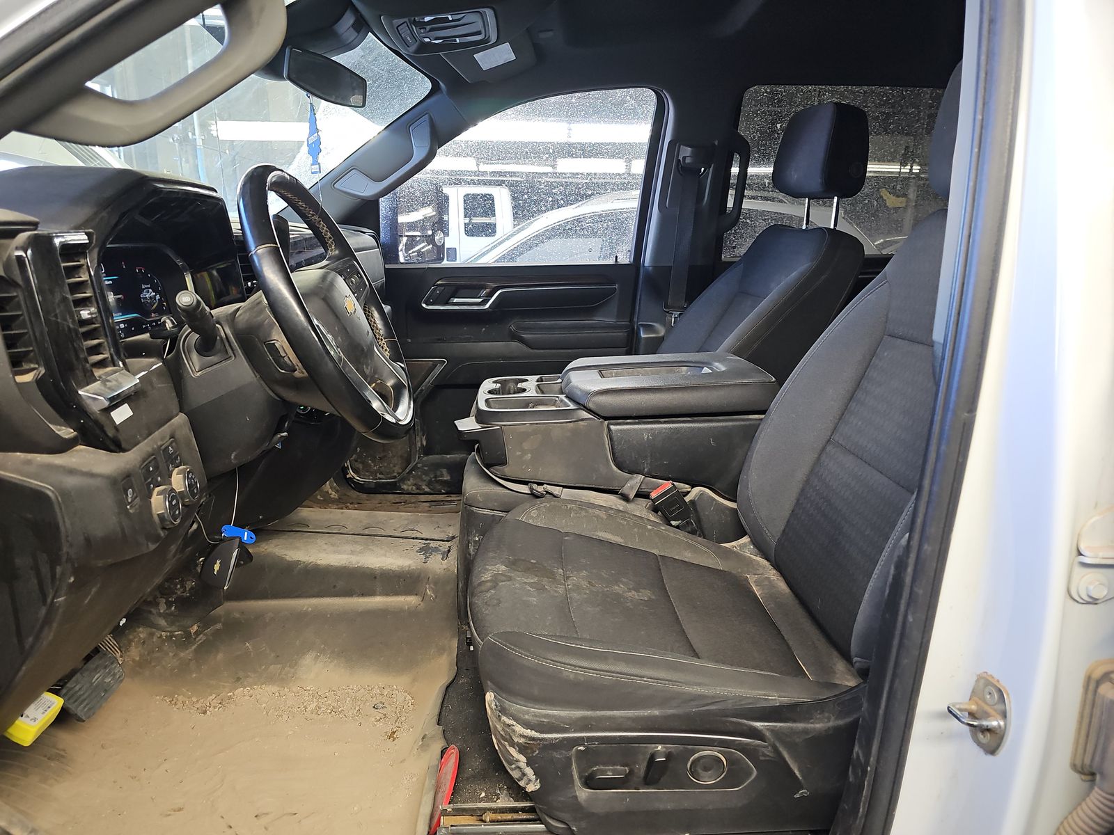2024 Chevrolet Silverado 2500HD LT AWD