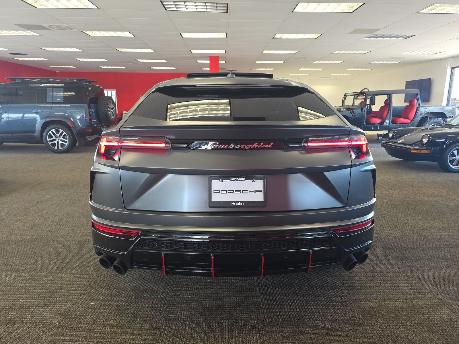 2019 Lamborghini Urus Base AWD