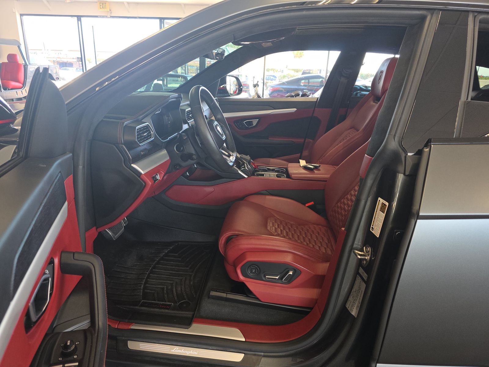 2019 Lamborghini Urus Base AWD