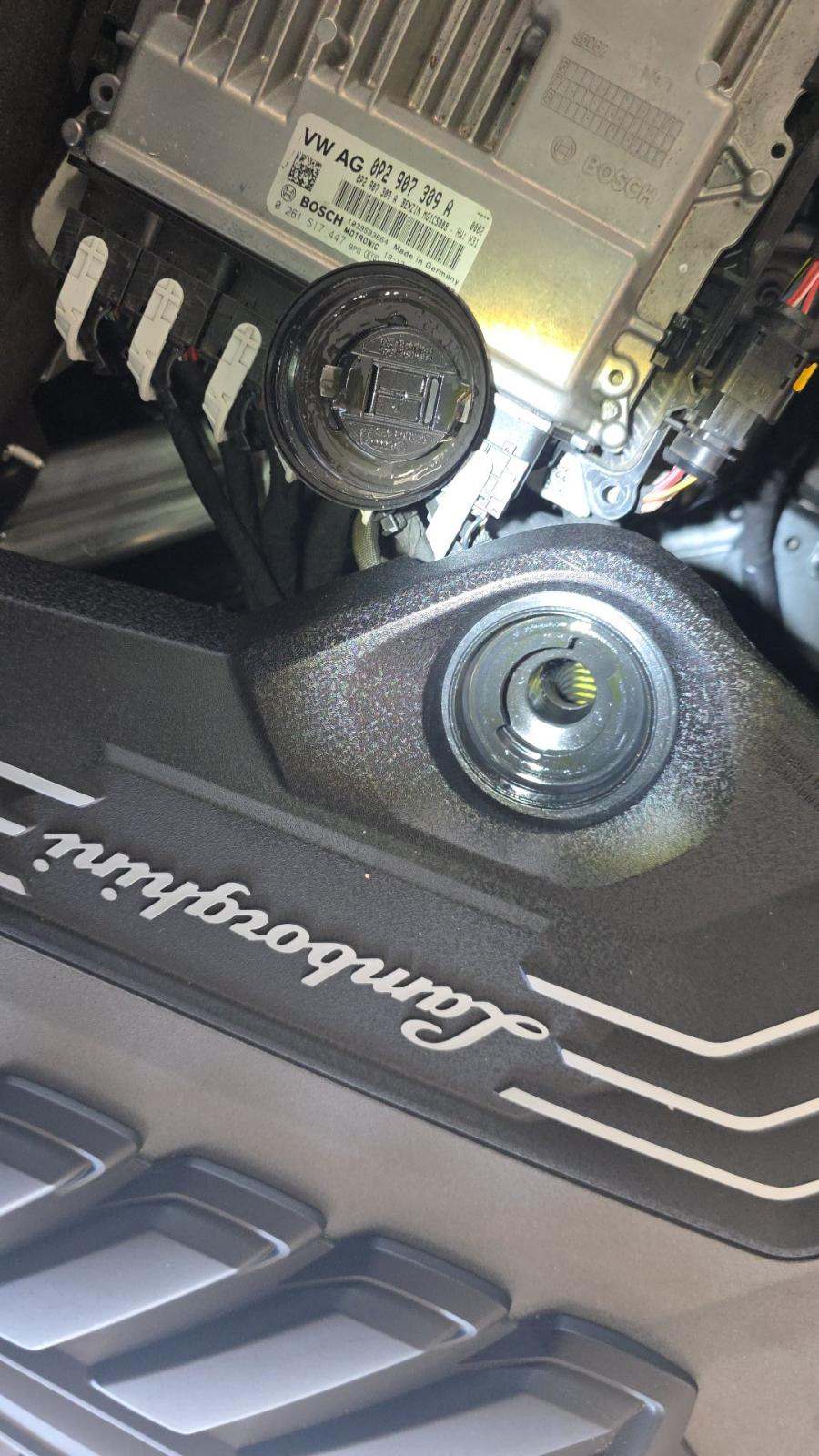 2019 Lamborghini Urus Base AWD