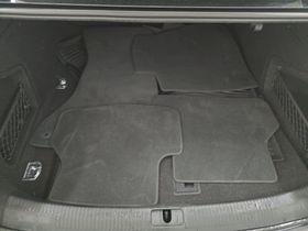 Audi A4 Sedan Premium Plus 45 TFSI снимка Audi A4 Sedan Premium Plus 45 TFSI