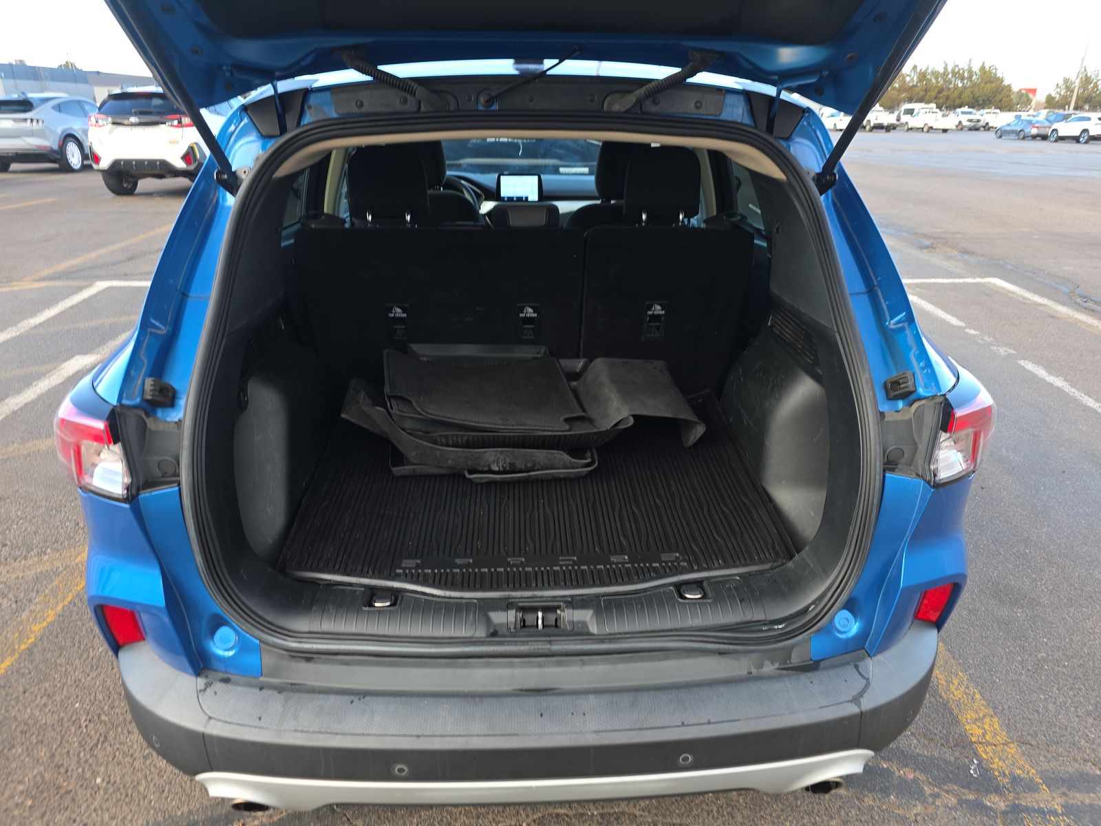 2020 Ford Escape SE FWD