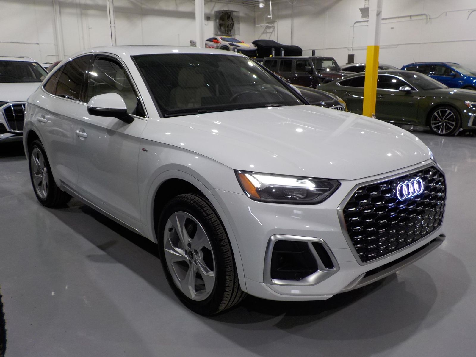 2025 Audi Q5 Premium Plus AWD