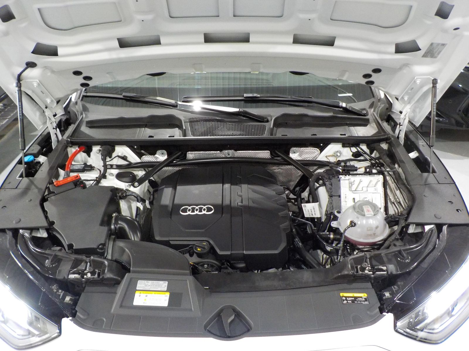 2025 Audi Q5 Premium Plus AWD