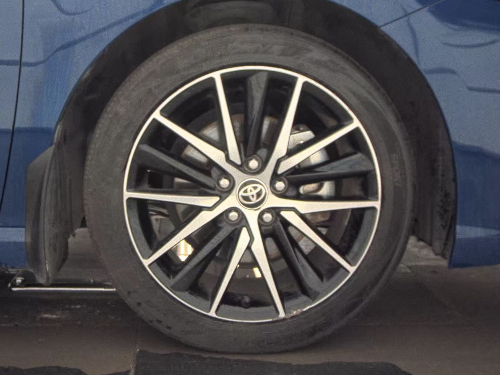 2024 Toyota Camry SE FWD