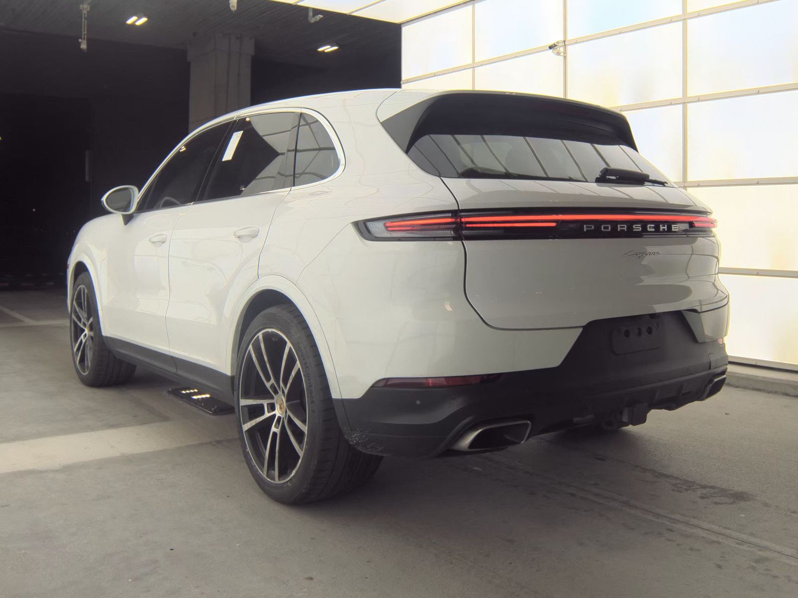 2024 Porsche Cayenne Base AWD