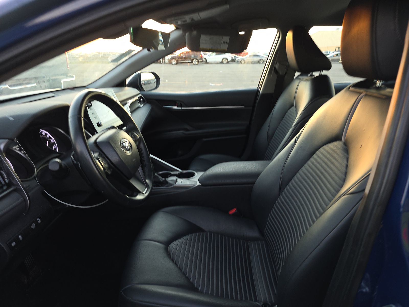 2024 Toyota Camry SE FWD