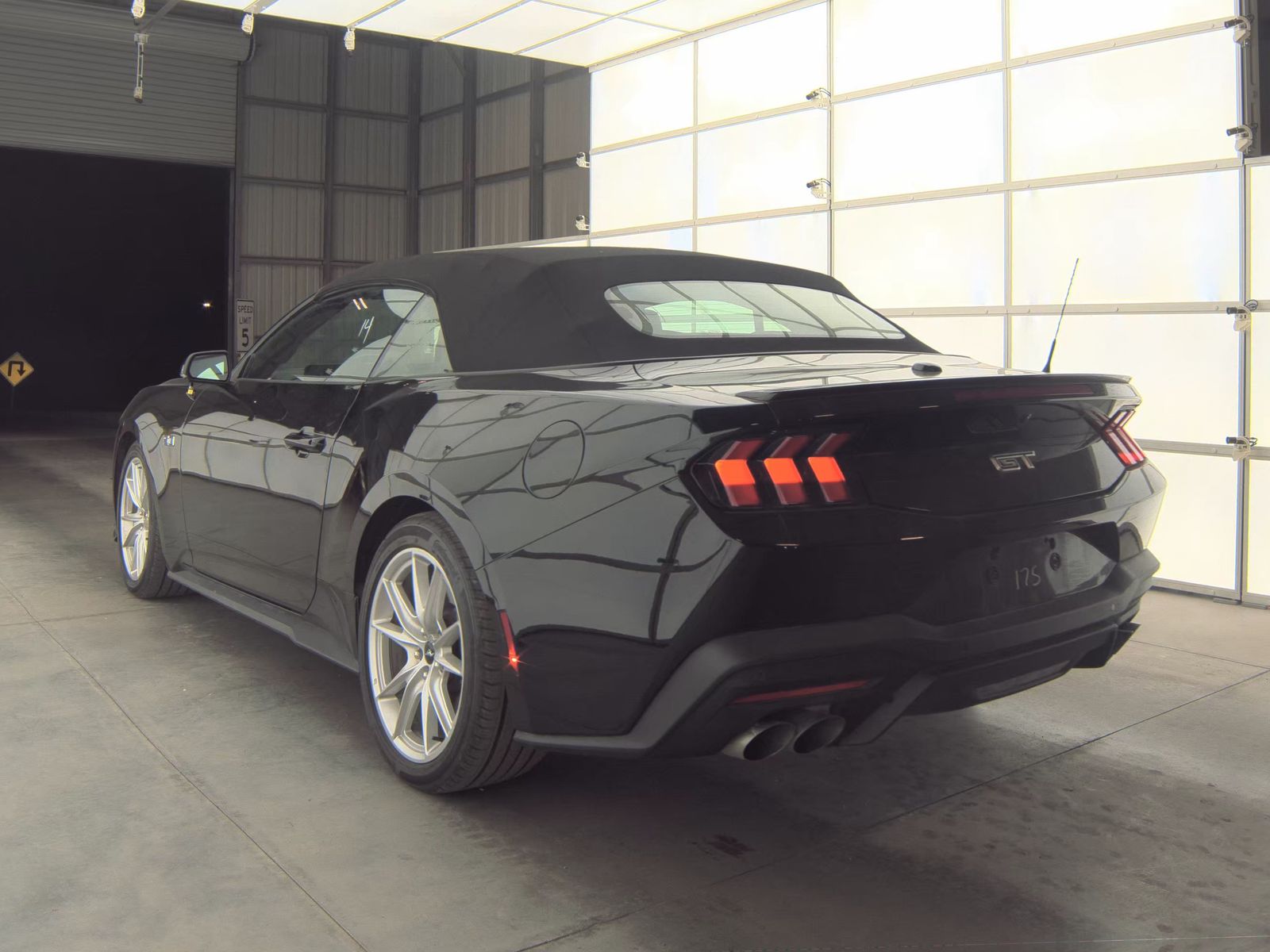 2025 Ford Mustang GT Premium RWD