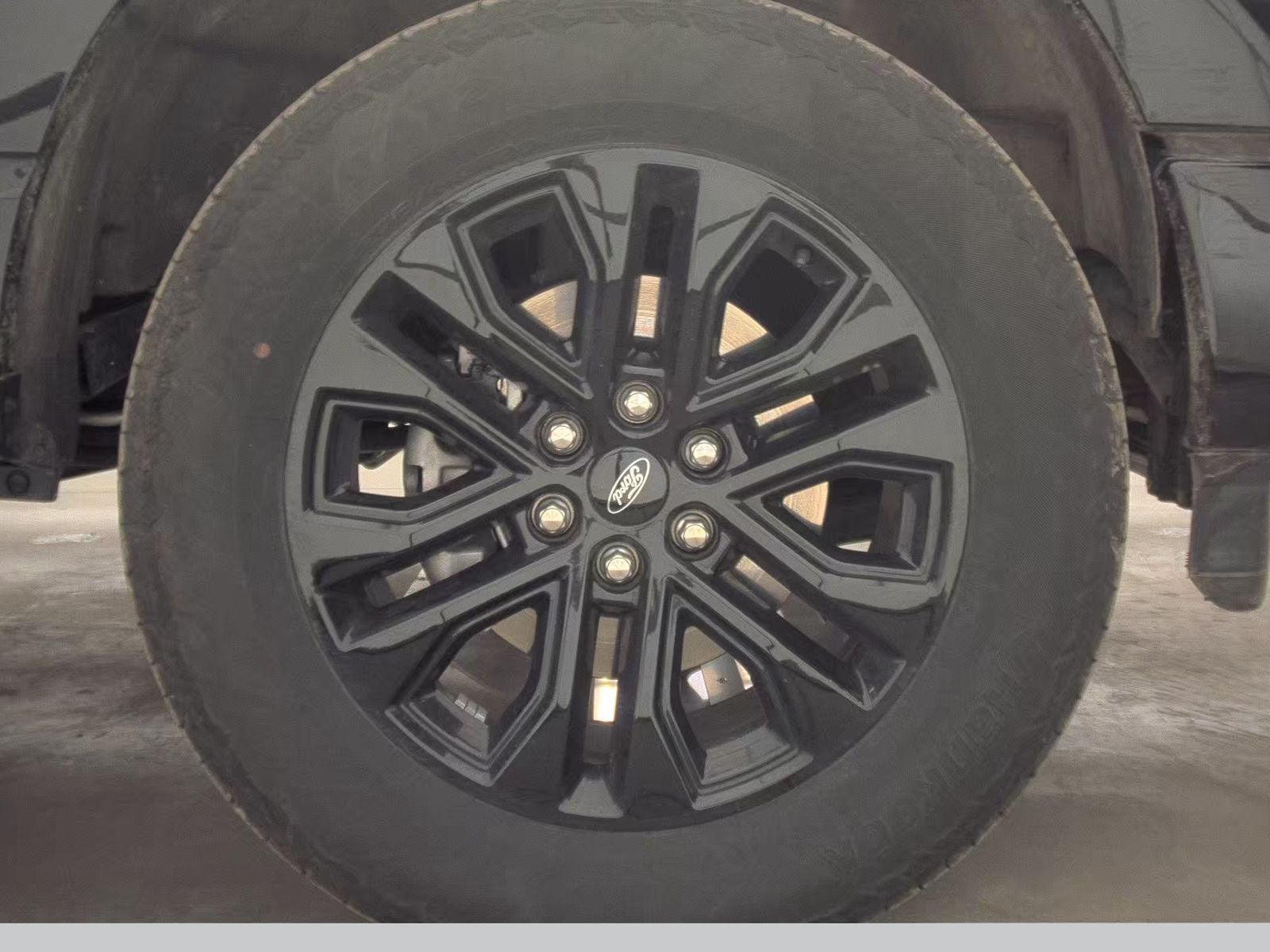 2025 Ford F-150 Hybrid Lariat AWD