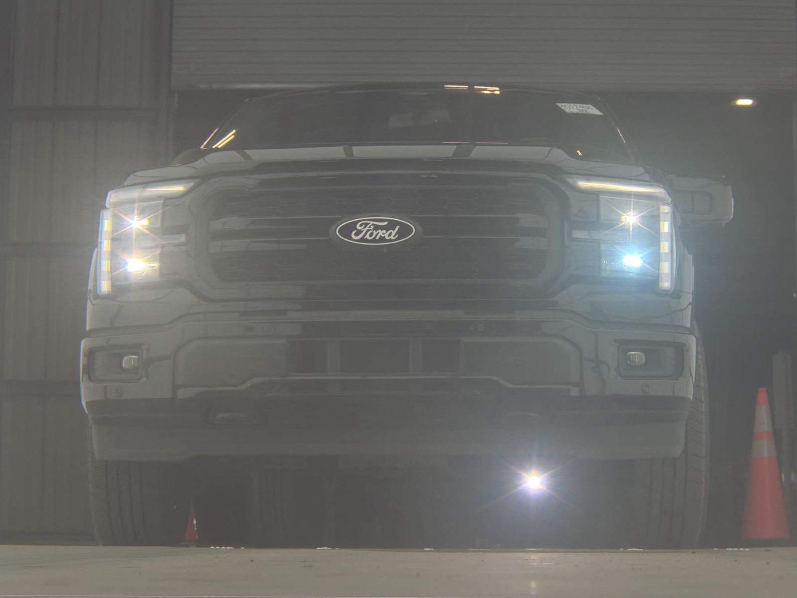 2025 Ford F-150 Hybrid Lariat AWD