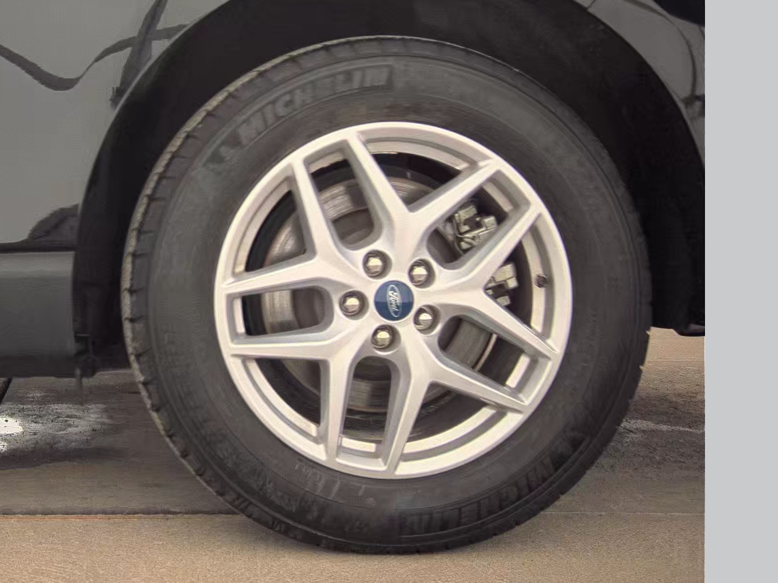 2022 Ford Edge SEL AWD