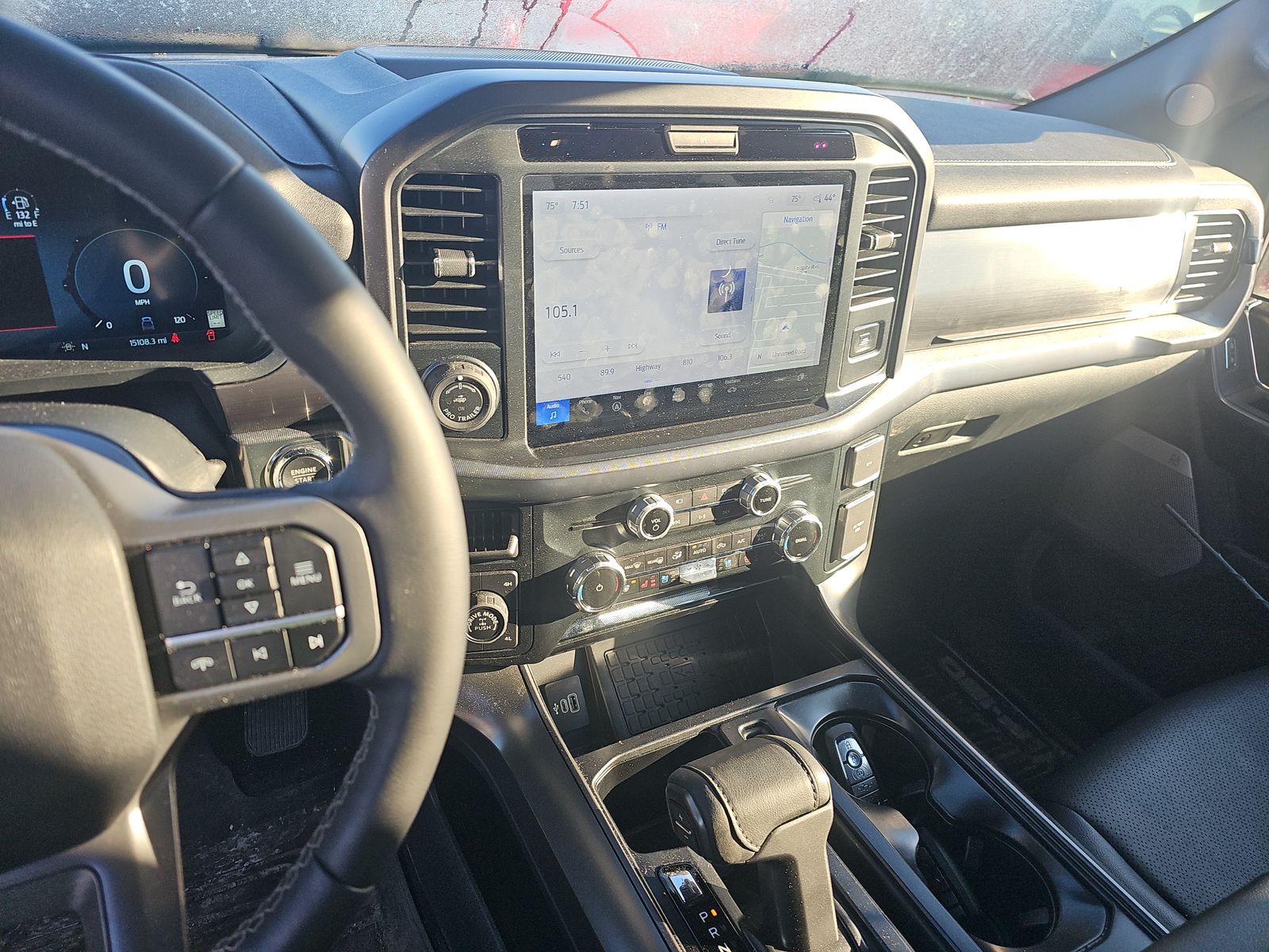 2025 Ford F-150 Hybrid Lariat AWD