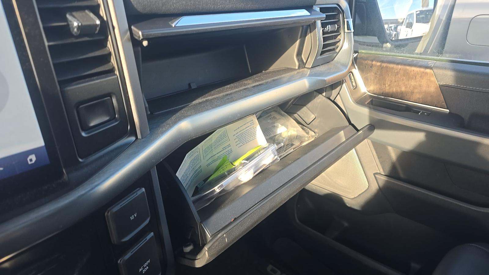 2023 Ford F-150 Hybrid Lariat AWD