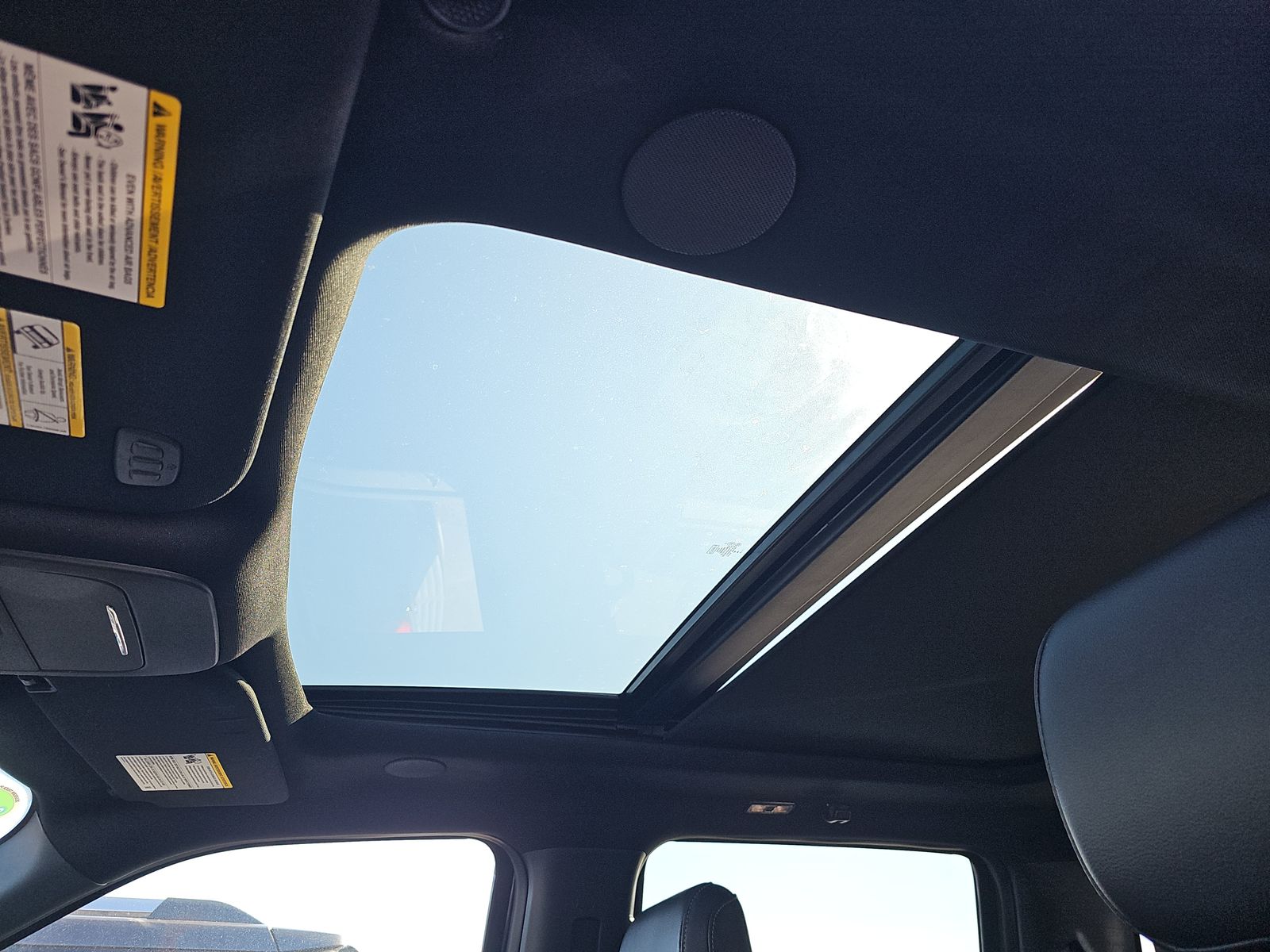 2025 Ford F-150 Lariat AWD