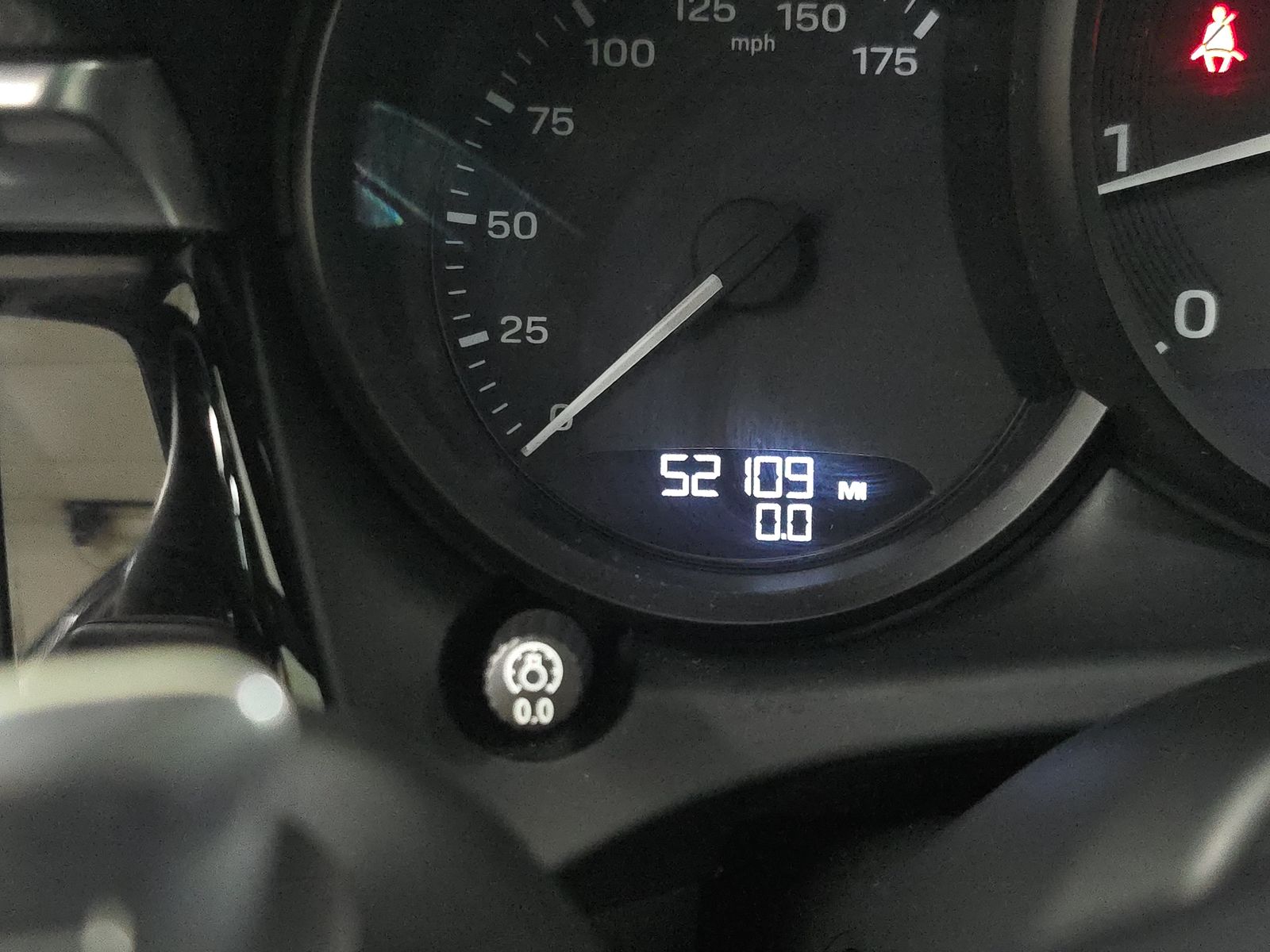 2023 Porsche Macan Base AWD