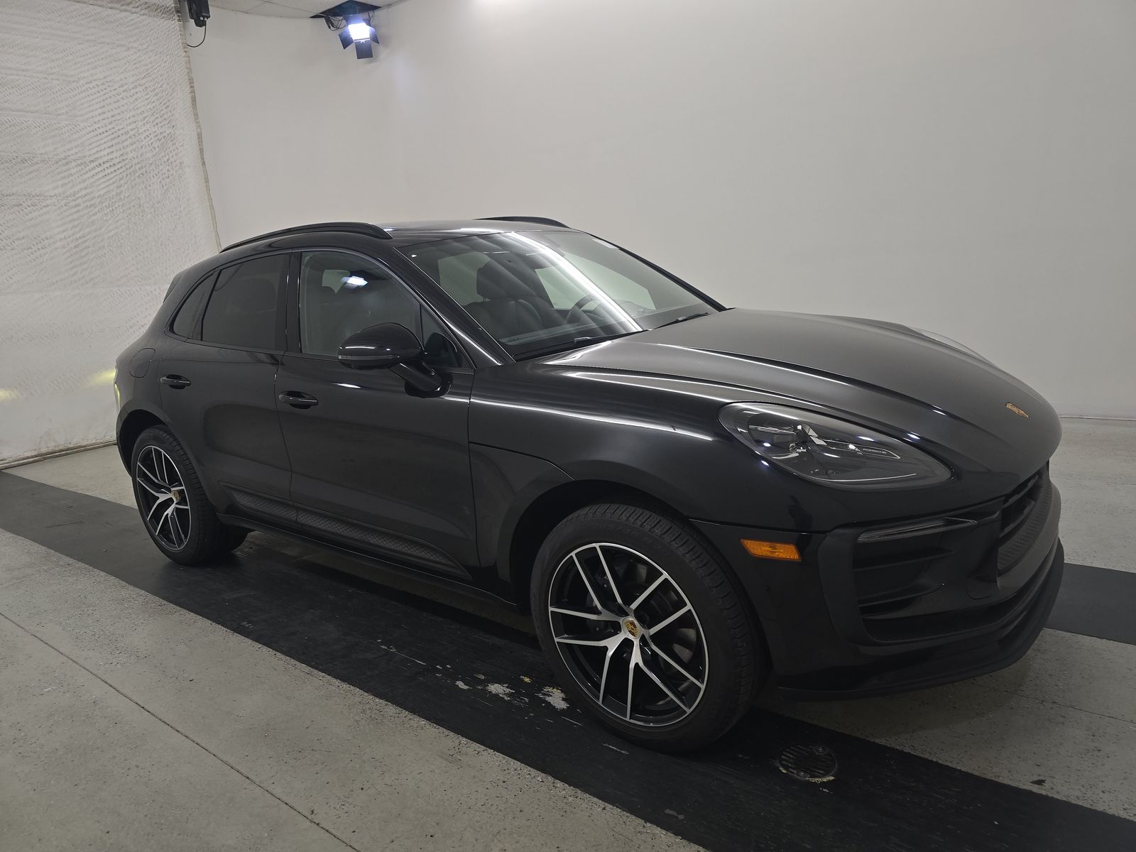 2023 Porsche Macan Base AWD