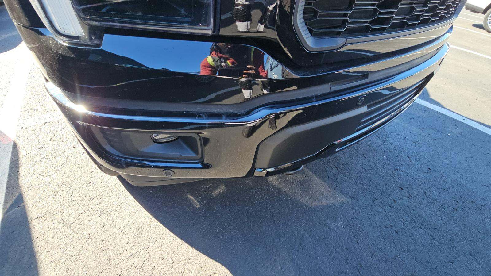 2025 Ford F-150 Lariat AWD