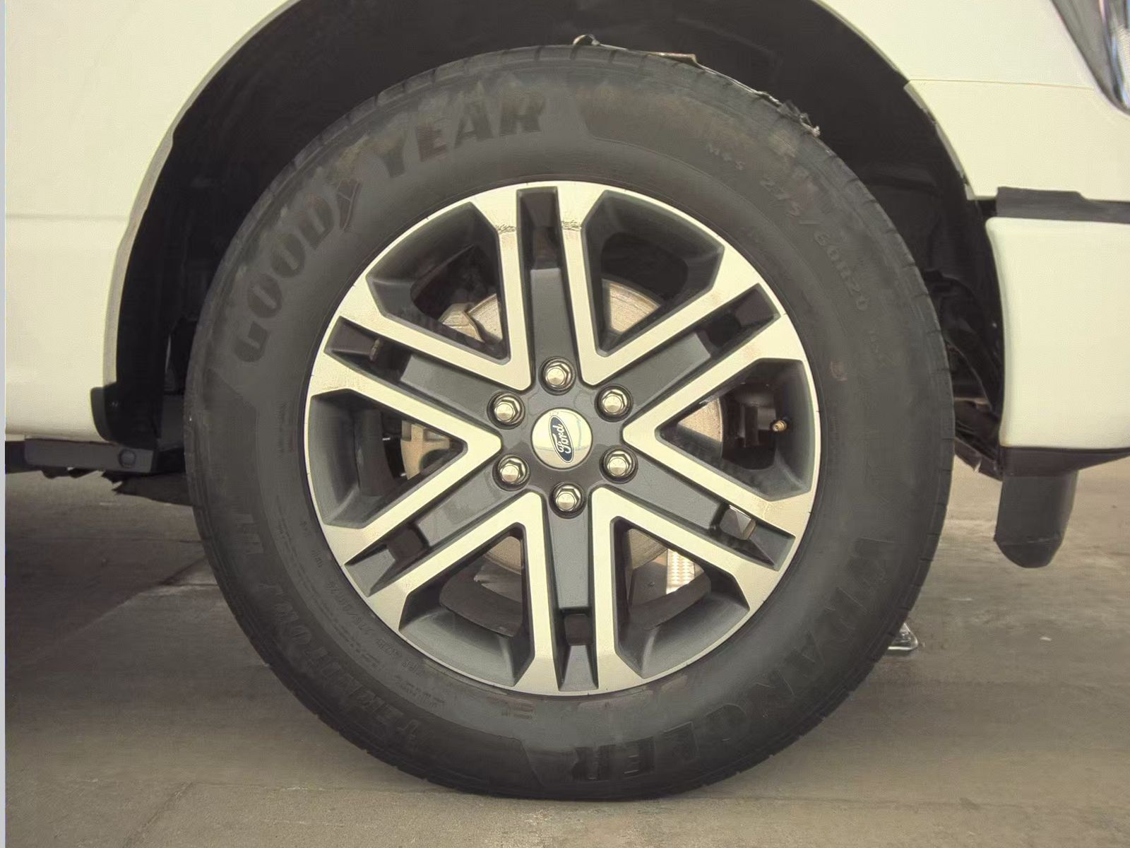 2023 Ford F-150 XL RWD