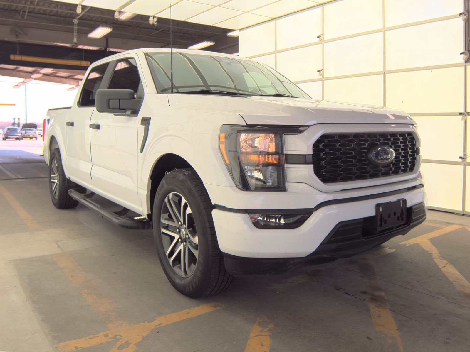 2023 Ford F-150 XL RWD