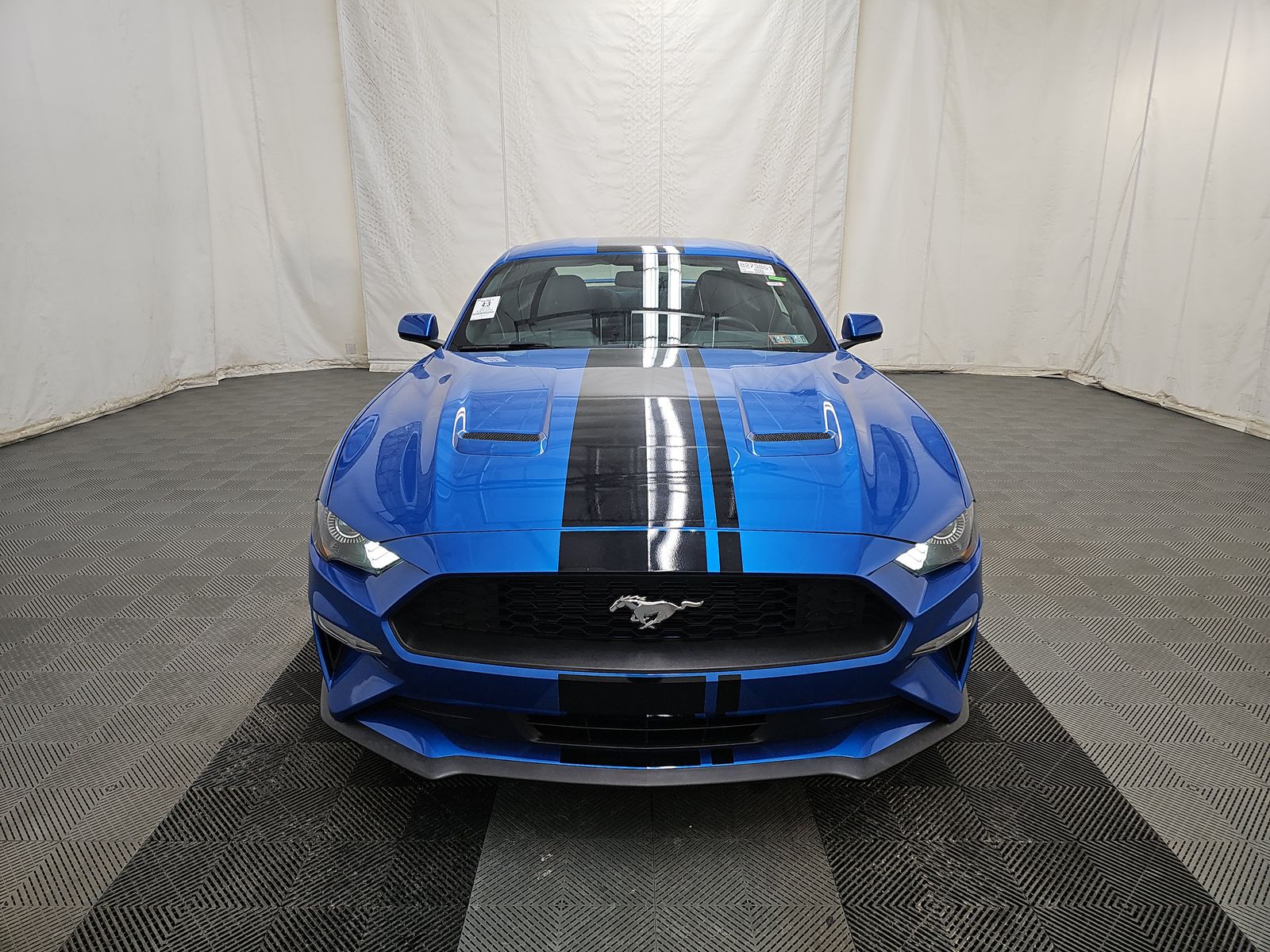 2019 Ford Mustang EcoBoost RWD