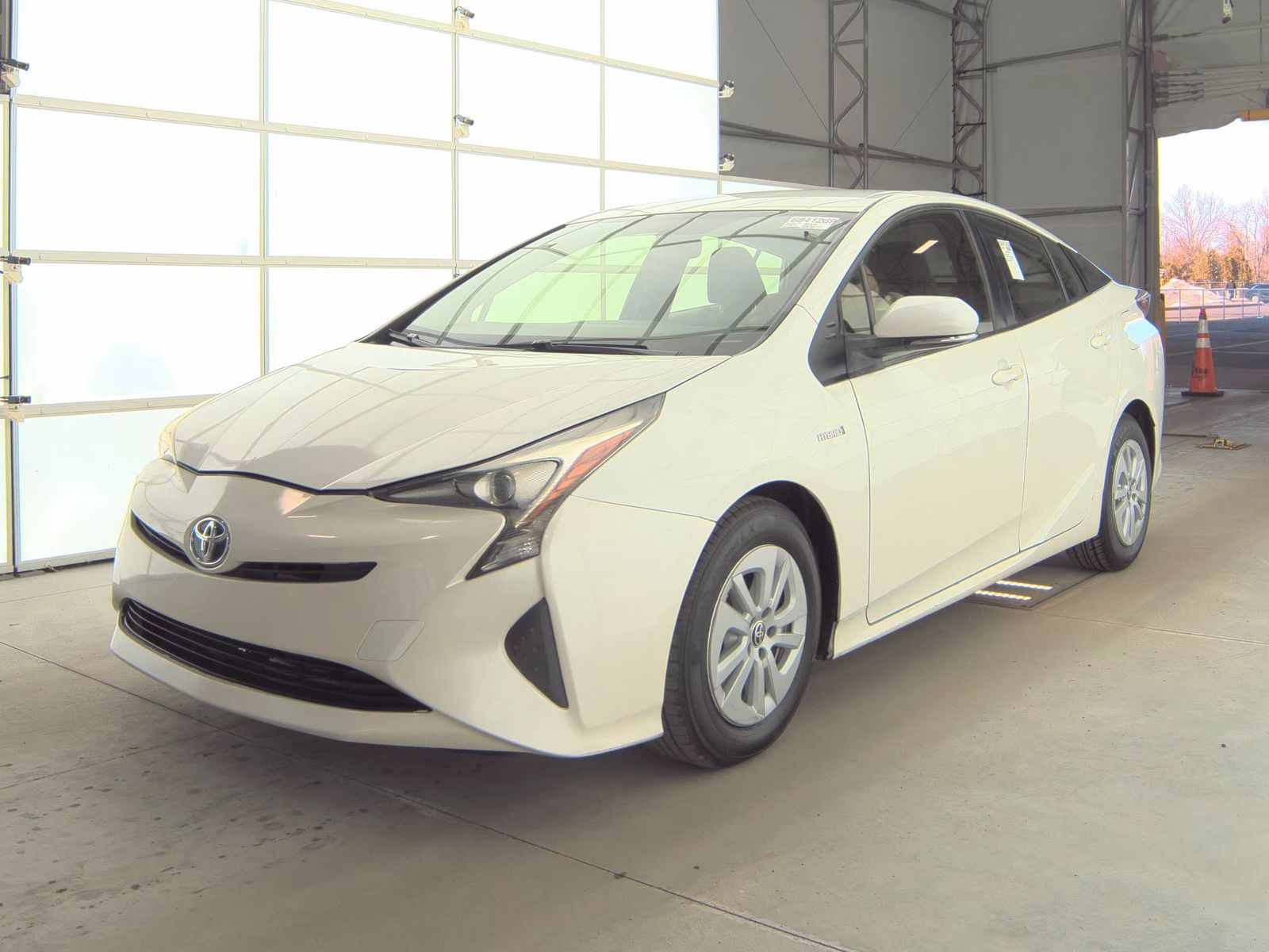 2016 Toyota Prius Two FWD