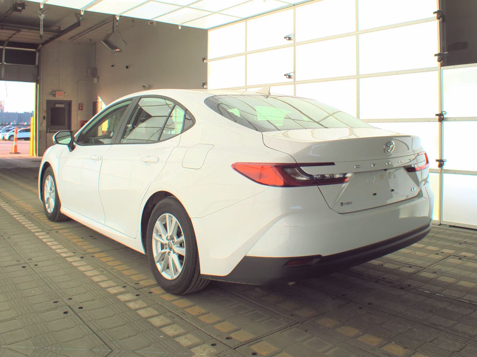 2025 Toyota Camry LE FWD