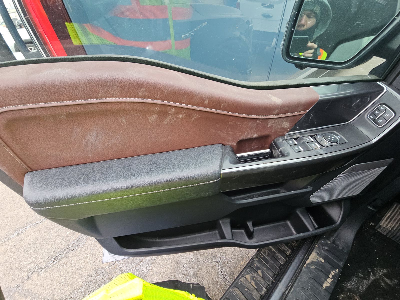 2023 Ford F-150 Hybrid Lariat AWD