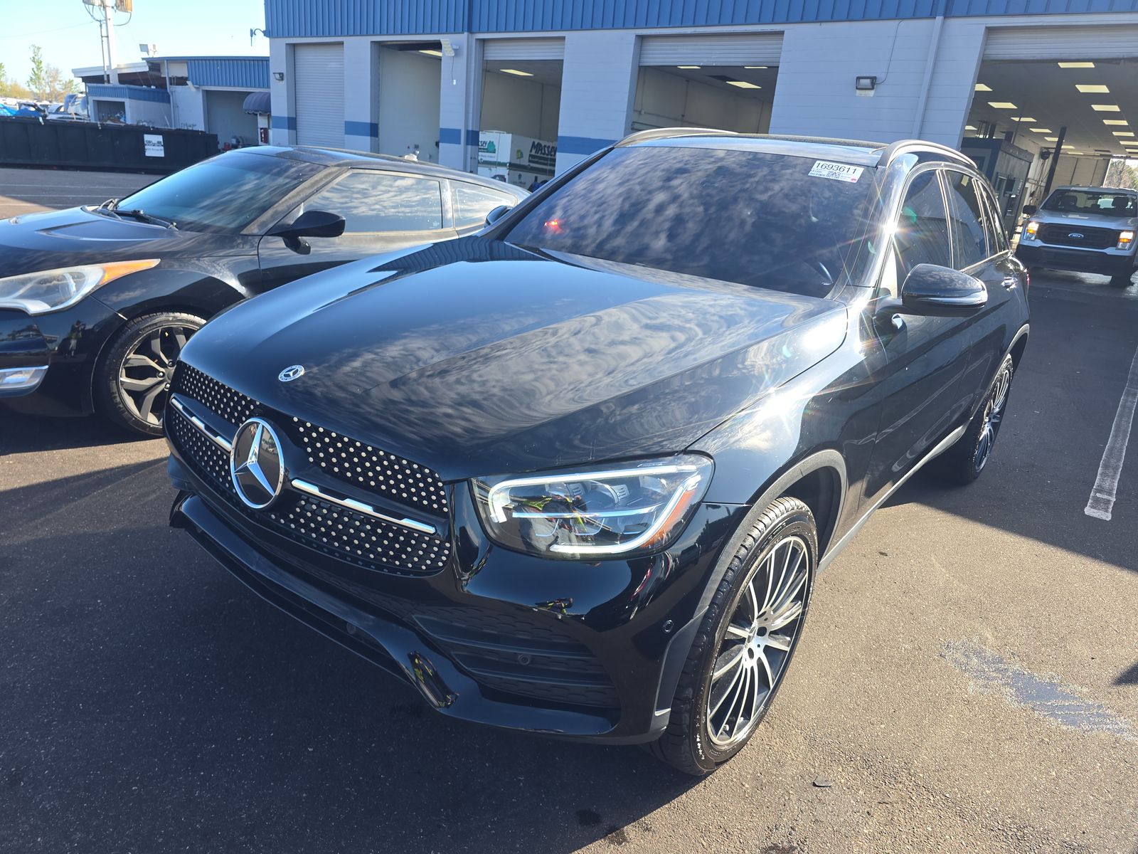 2021 Mercedes-Benz GLC GLC 300 RWD