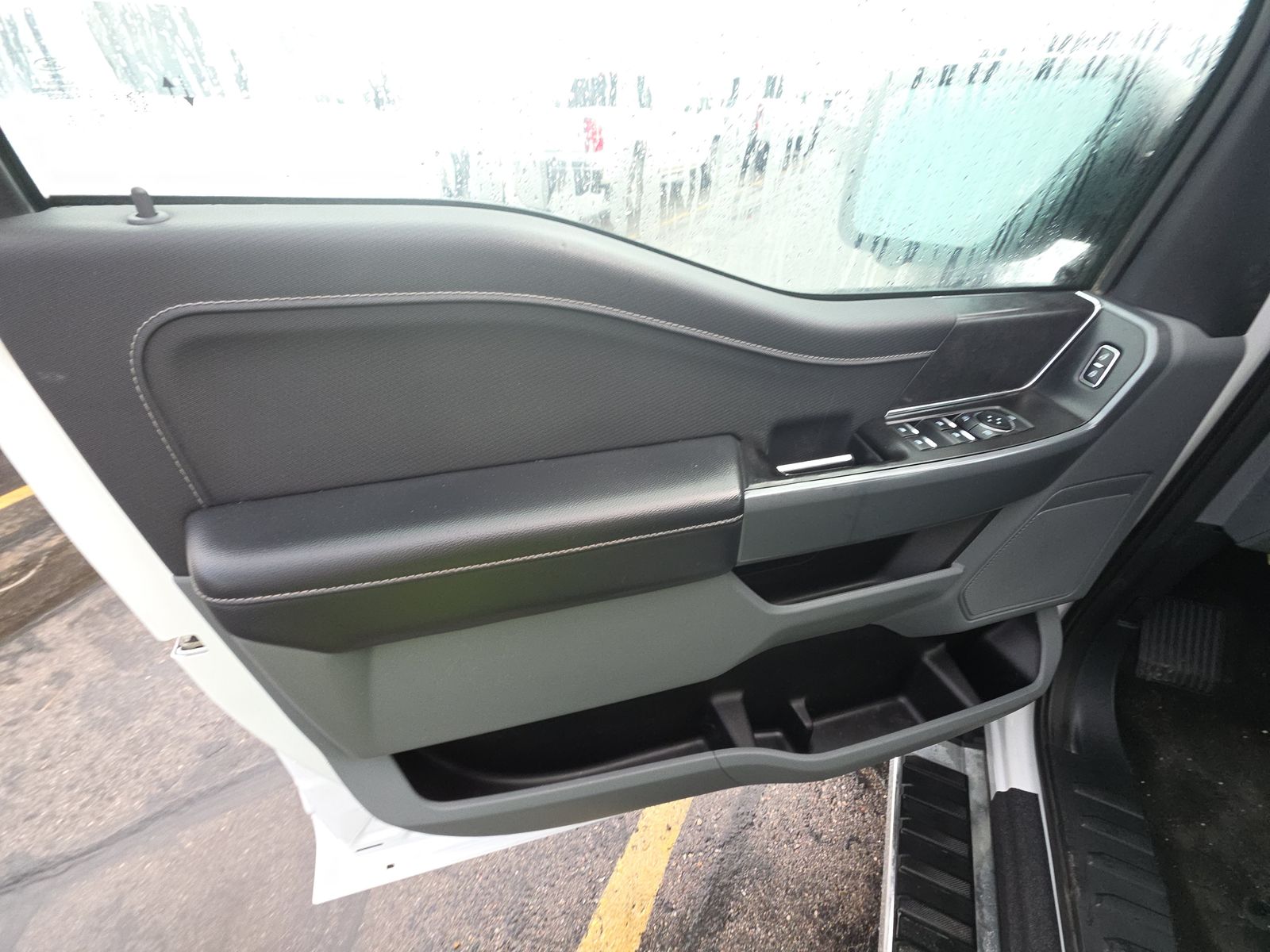 2024 Ford F-150 XLT AWD