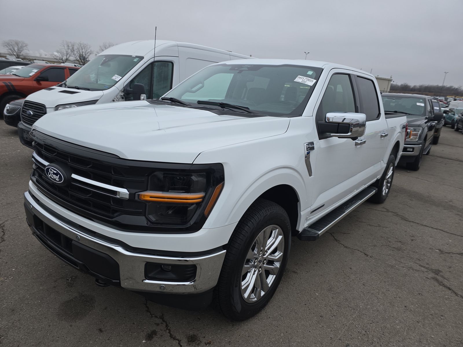 2024 Ford F-150 Hybrid XLT AWD