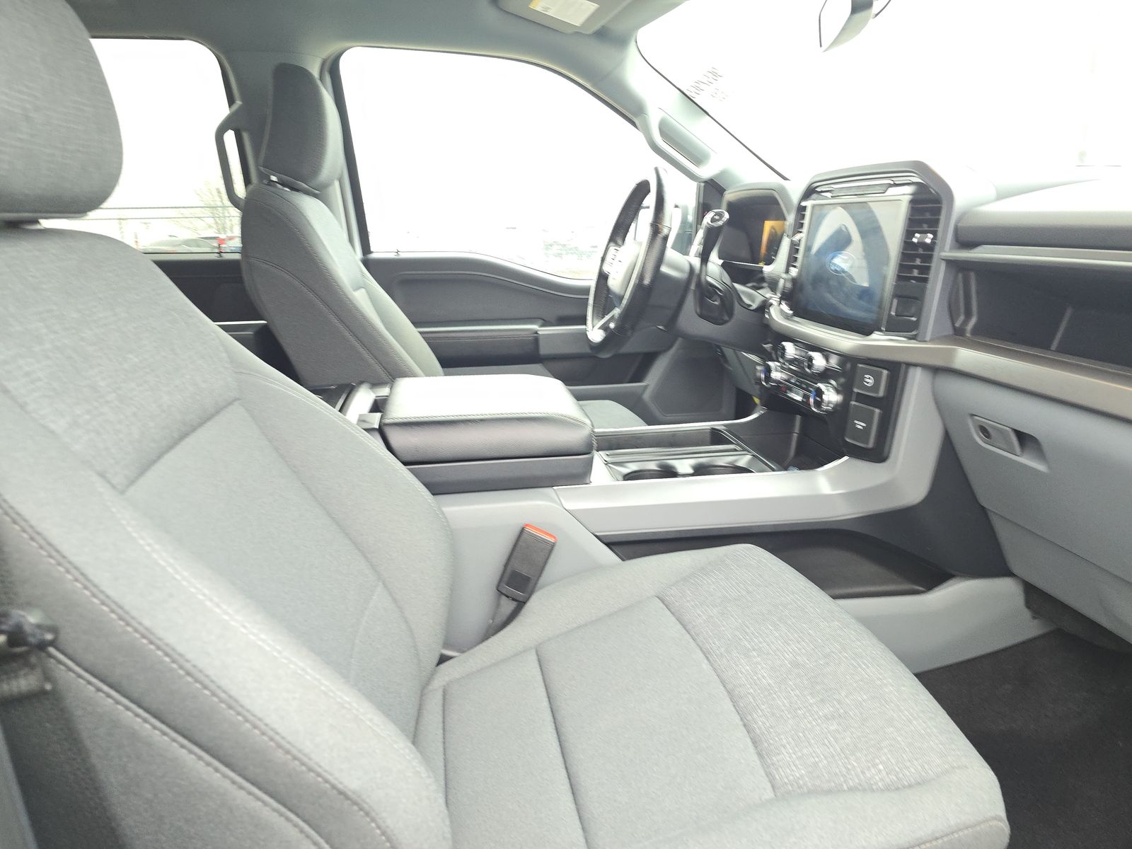 2024 Ford F-150 Hybrid XLT AWD