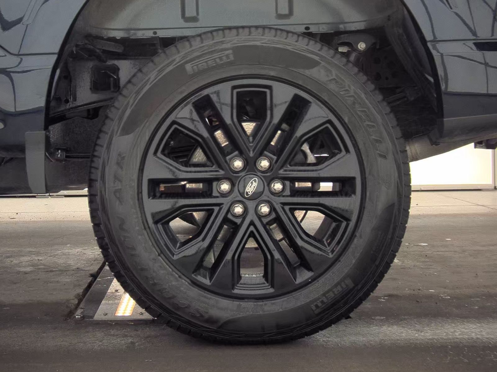 2025 Ford F-150 Hybrid XLT AWD