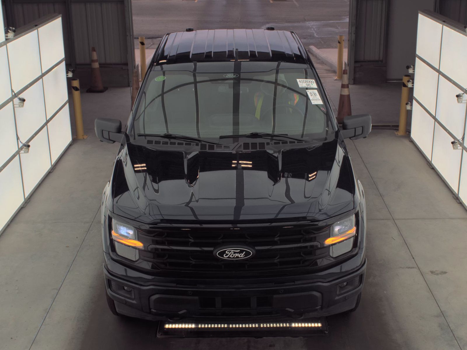 2025 Ford F-150 Hybrid XLT AWD