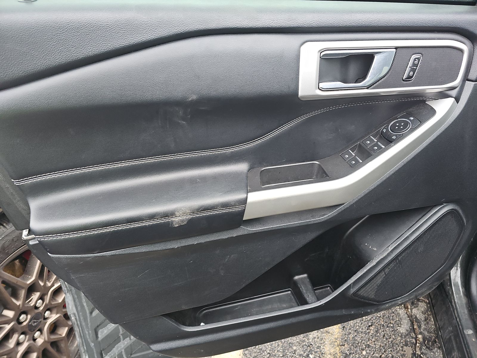 2022 Ford Explorer XLT AWD