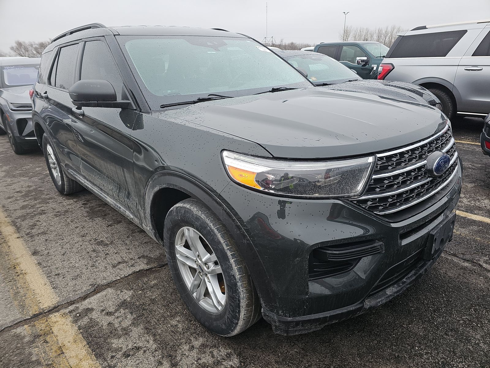 2022 Ford Explorer XLT AWD