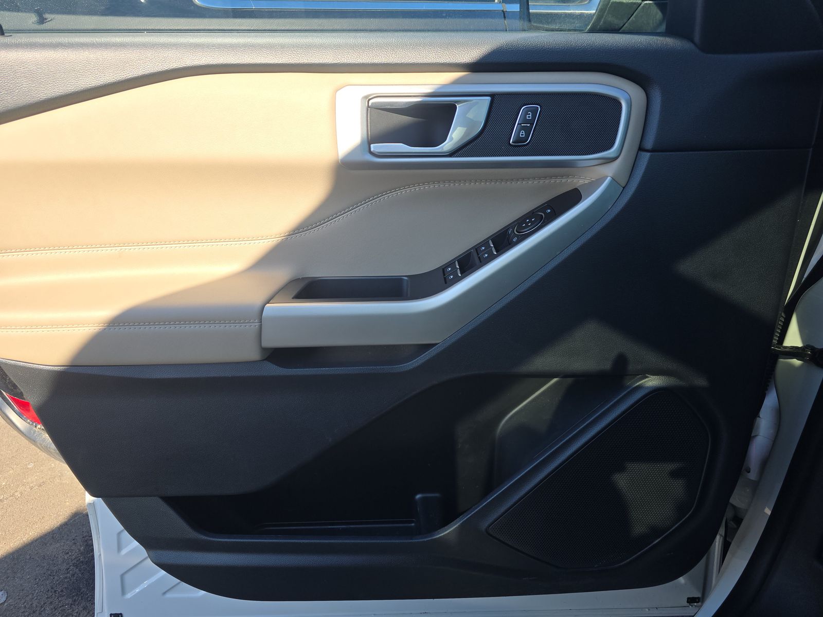 2023 Ford Explorer XLT AWD