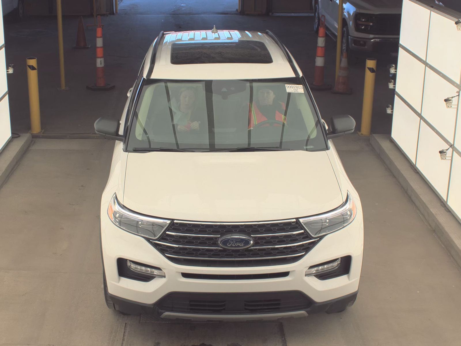 2023 Ford Explorer XLT AWD