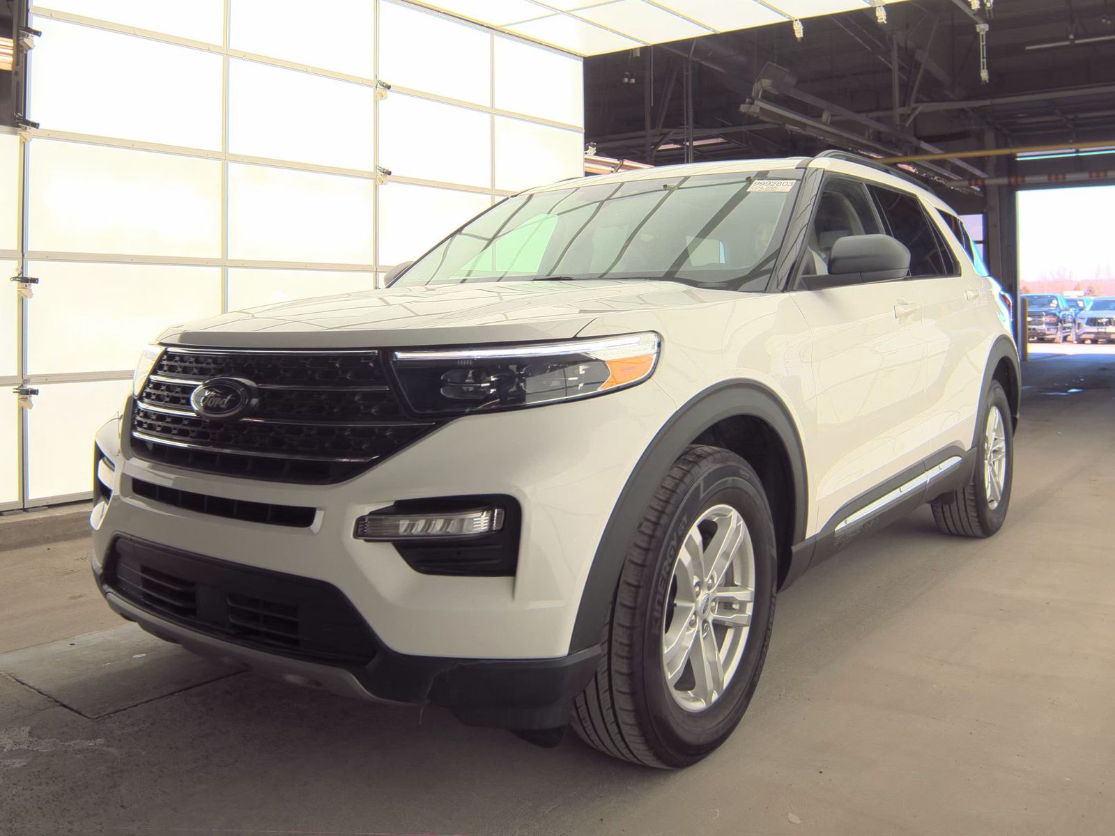 2023 Ford Explorer XLT AWD