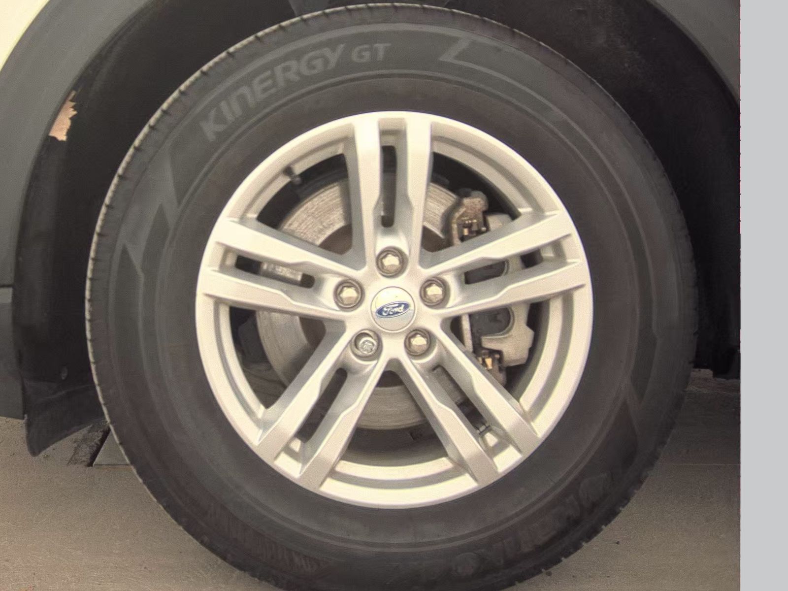 2023 Ford Explorer XLT AWD