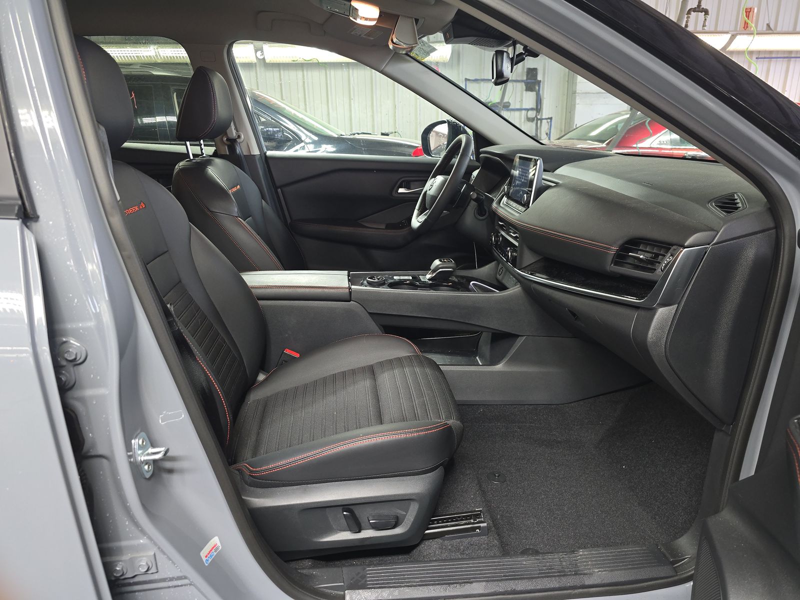 2025 Nissan Rogue Rock Creek AWD