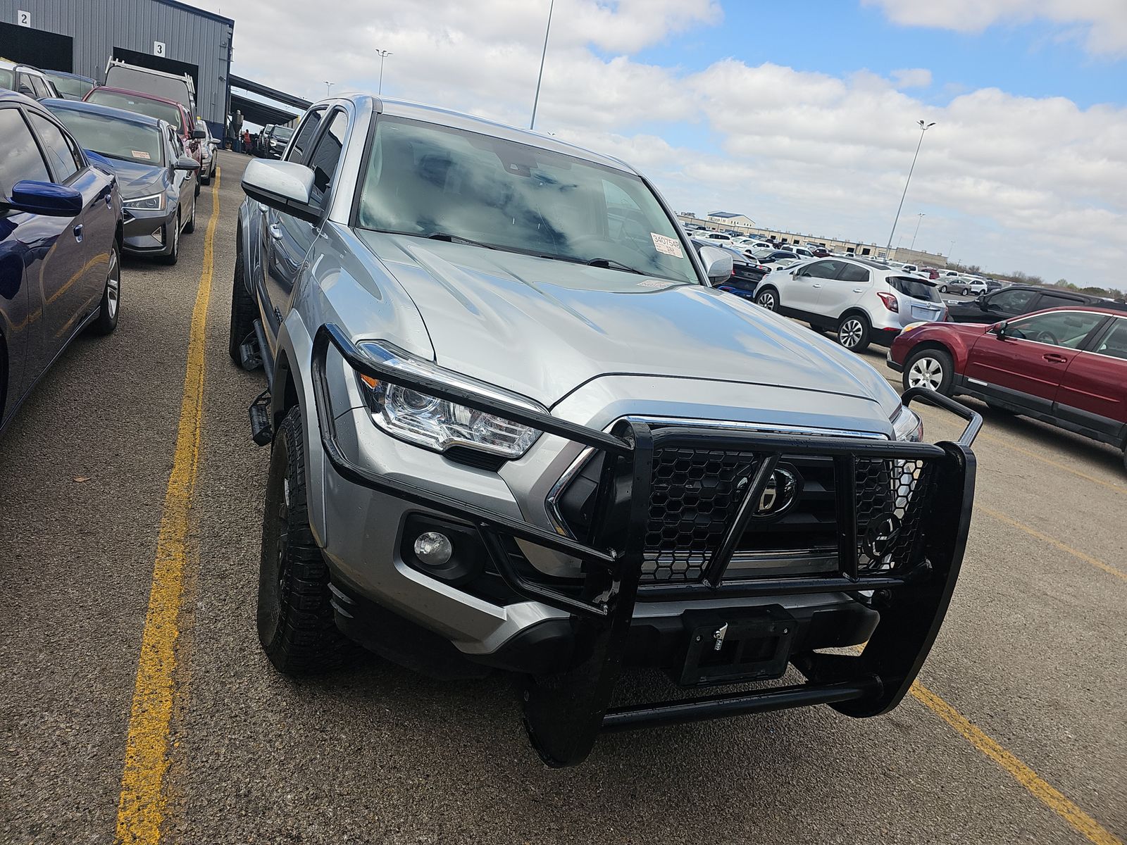2023 Toyota Tacoma SR5 RWD